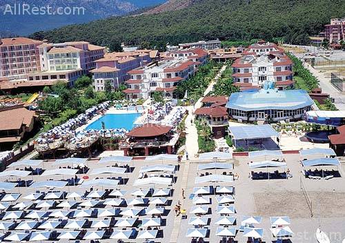 Sailors Beach Club 37